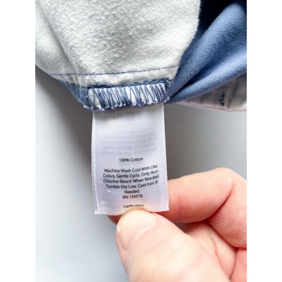 Boys Vineyard Vines Blue Chino Shorts Size 8 - Picture 4 of 4